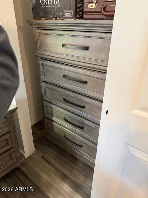 3933 Highway 260, Unit 242 Payson, AZ 85541 - Photo 19 of 30 a close view of dresser