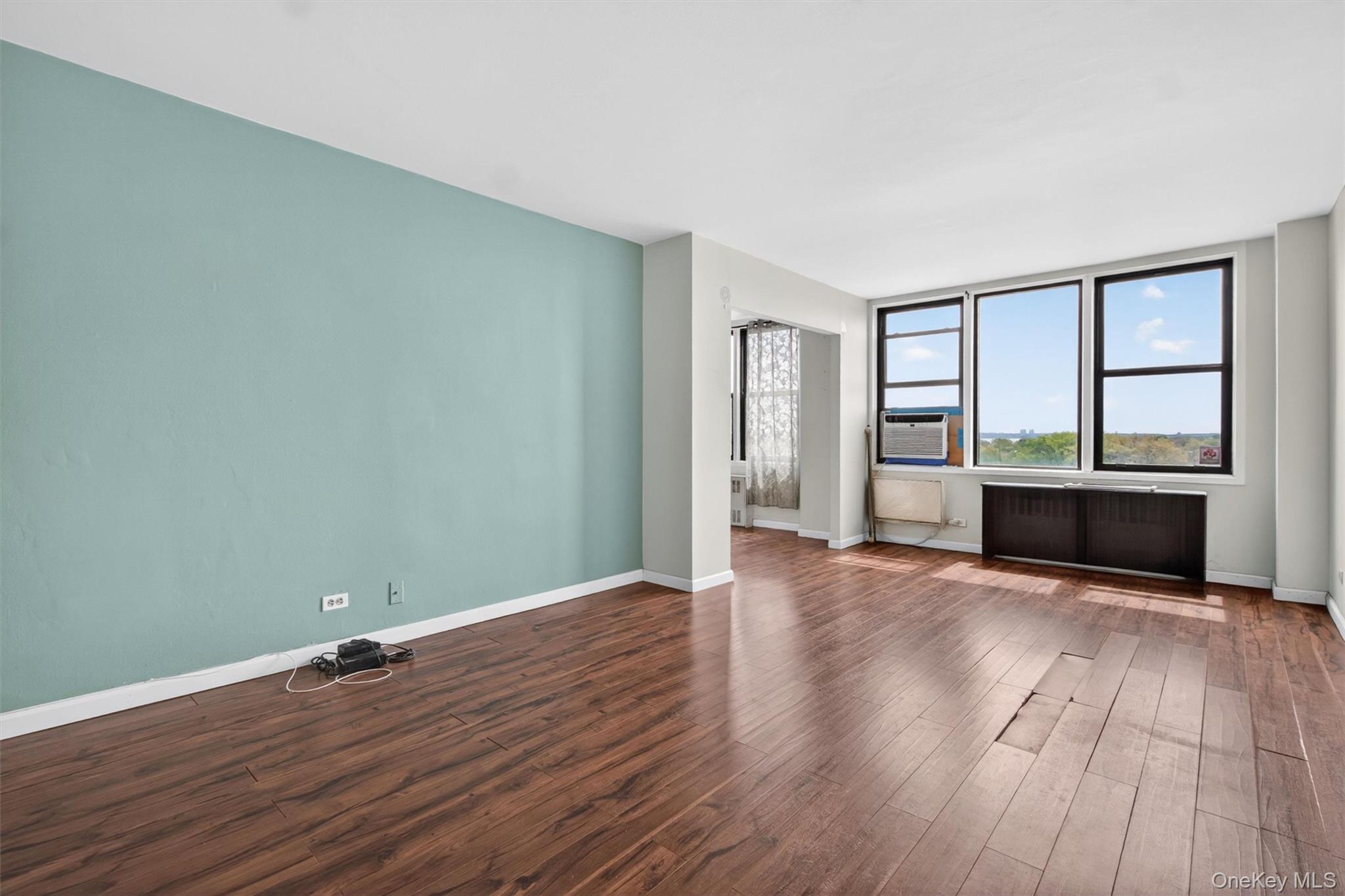3121 Middletown Road, Unit 7L Bronx, NY 10461 - Photo 13 of 33