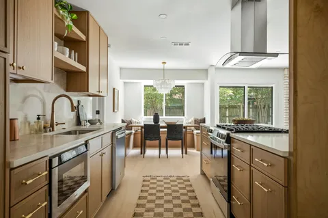 $670,000 | 2605 Edenwood Drive, Austin, TX 78745