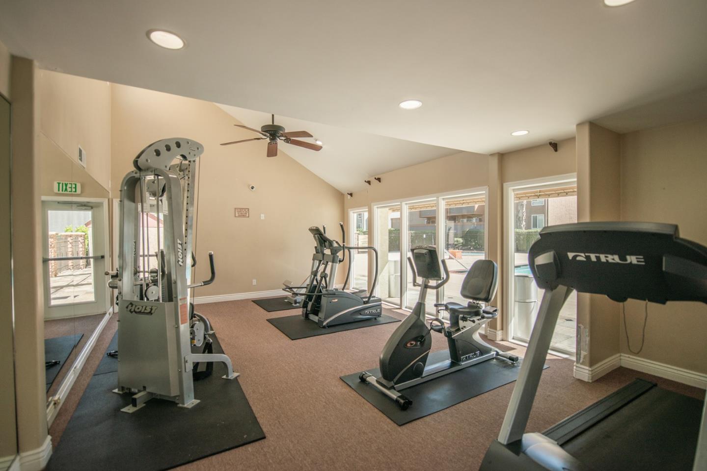 492 Dempsey Road, Unit 193 Milpitas, CA 95035 - Photo 26 of 35 a room with gym equipment