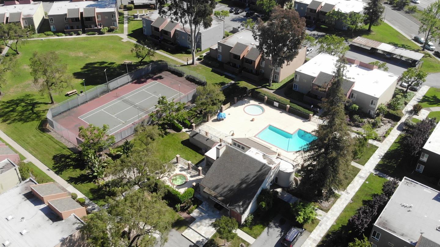 492 Dempsey Road, Unit 193 Milpitas, CA 95035 - Photo 33 of 35 an aerial view of a house with a garden