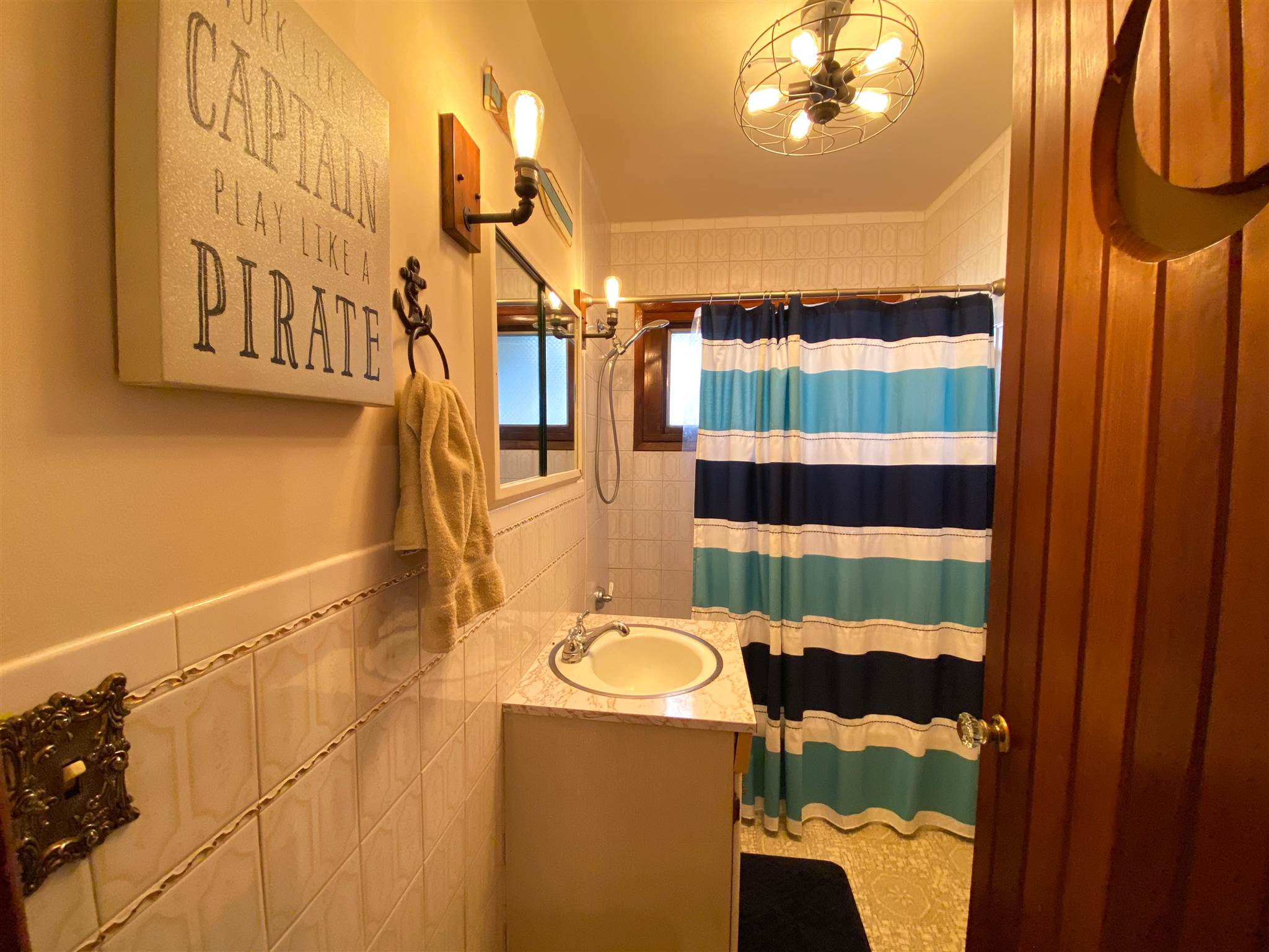 143 Riverside Street Bellevue, IA 52031 - Photo 10 of 27 Gallery Image 10