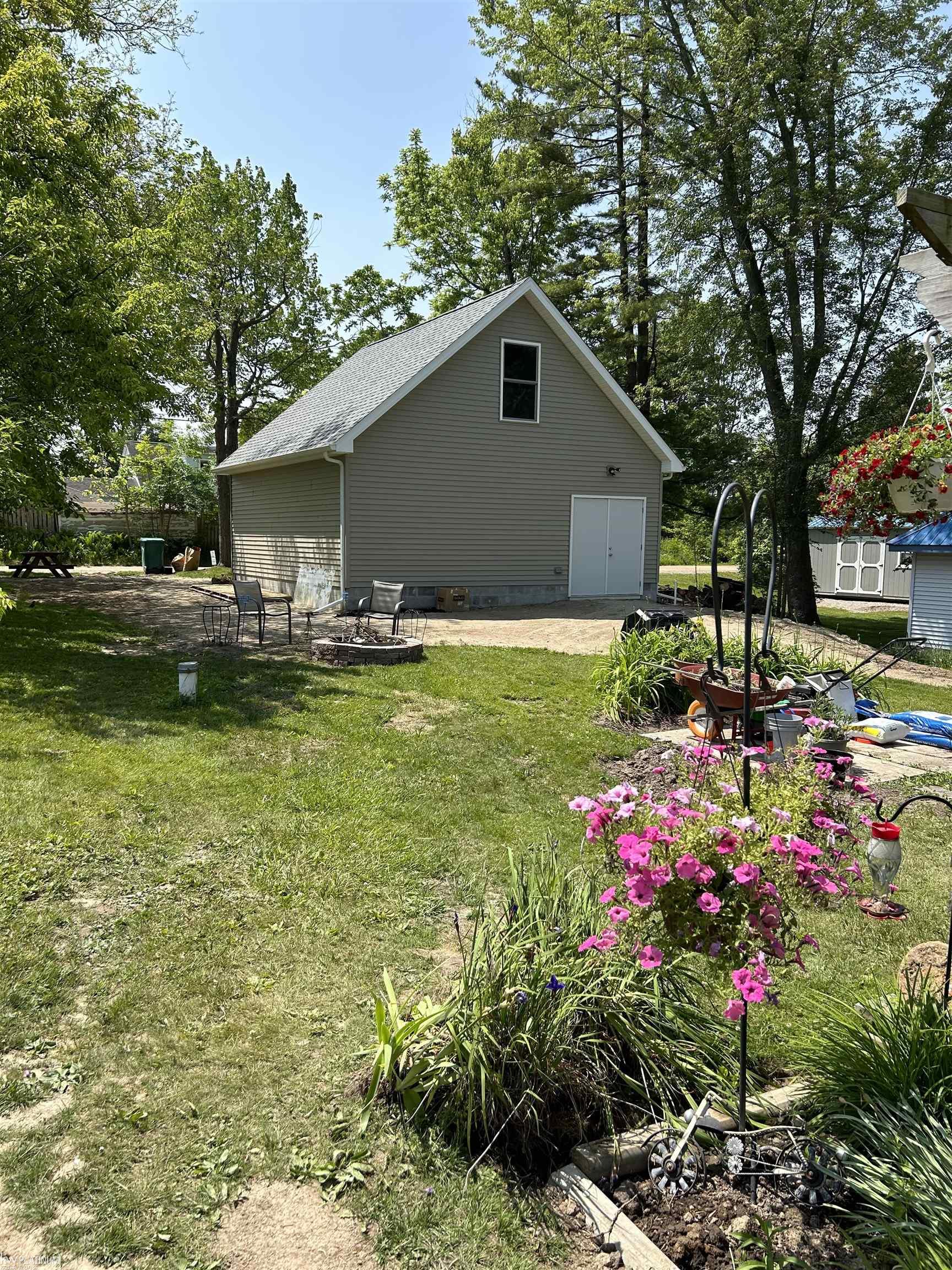 7338 Southwood Road Lexington, MI 48450 - Photo 26 of 31