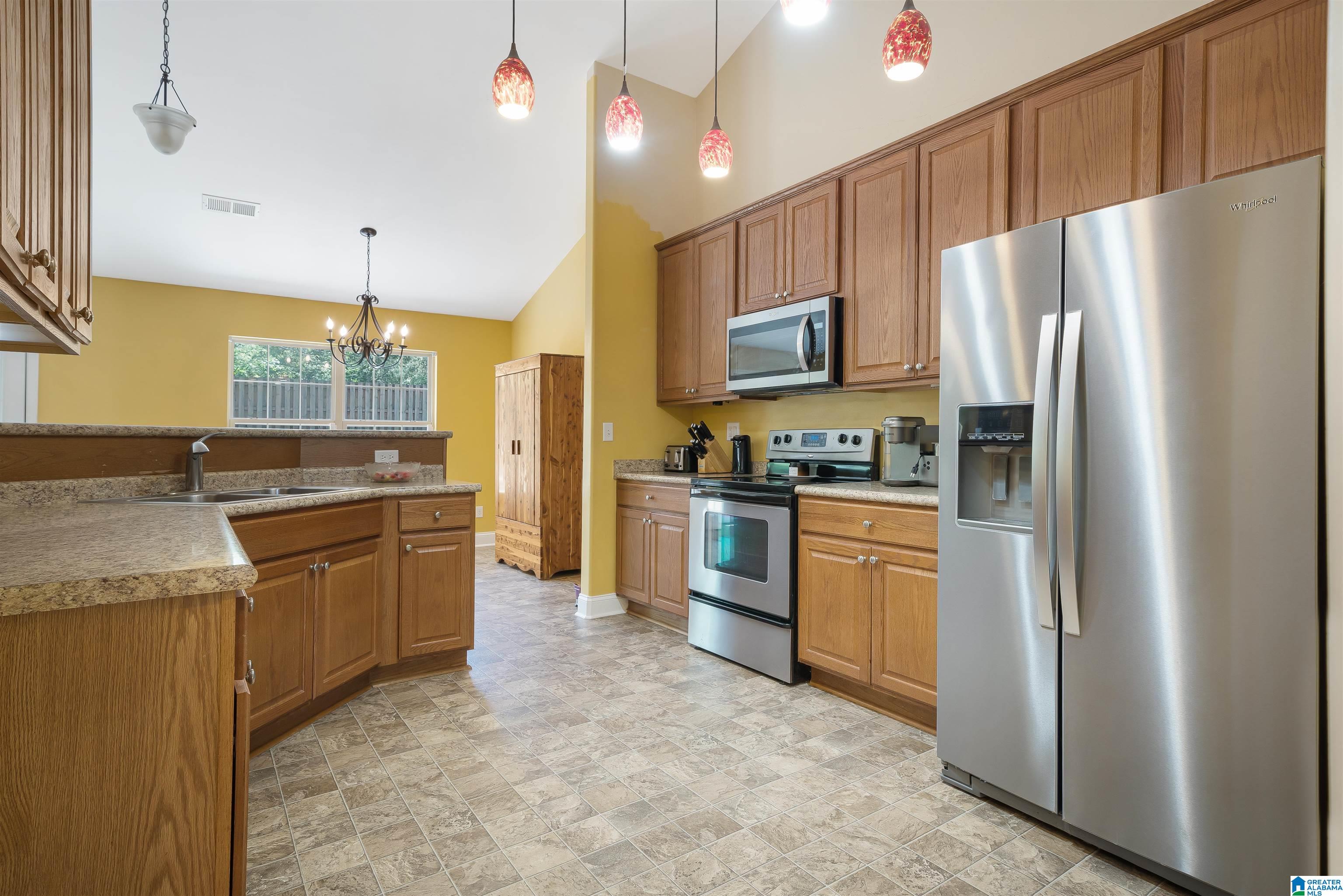 1177 Silver Creek Lane Alabaster, AL 35007 - Photo 2 of 50