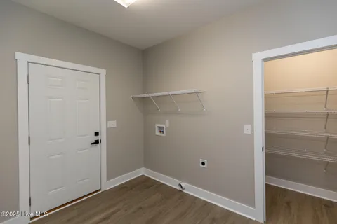 $399,000 | 104 Shropshire Lane, West End, NC 27376