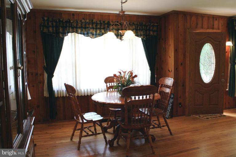 1415 Providence Road Towson, MD 21286 - Photo 14 of 30 Dining Area