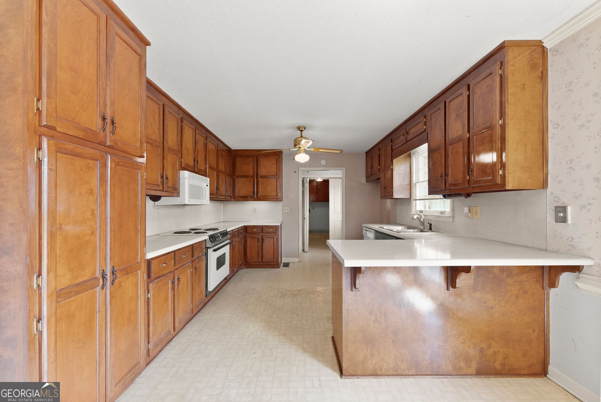 3789 Sardis Church Road Buford, GA 30519 - Photo 5 of 46