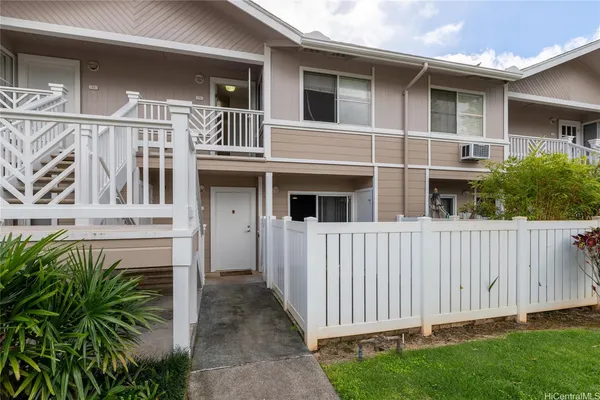 $3,050 | 95-1011 Kaapeha Street, Unit 77, Mililani, HI 96789
