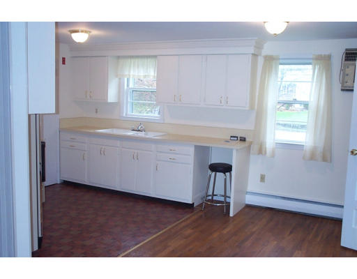 3 Samoset Road Woburn, MA 01801 - Photo 4 of 11