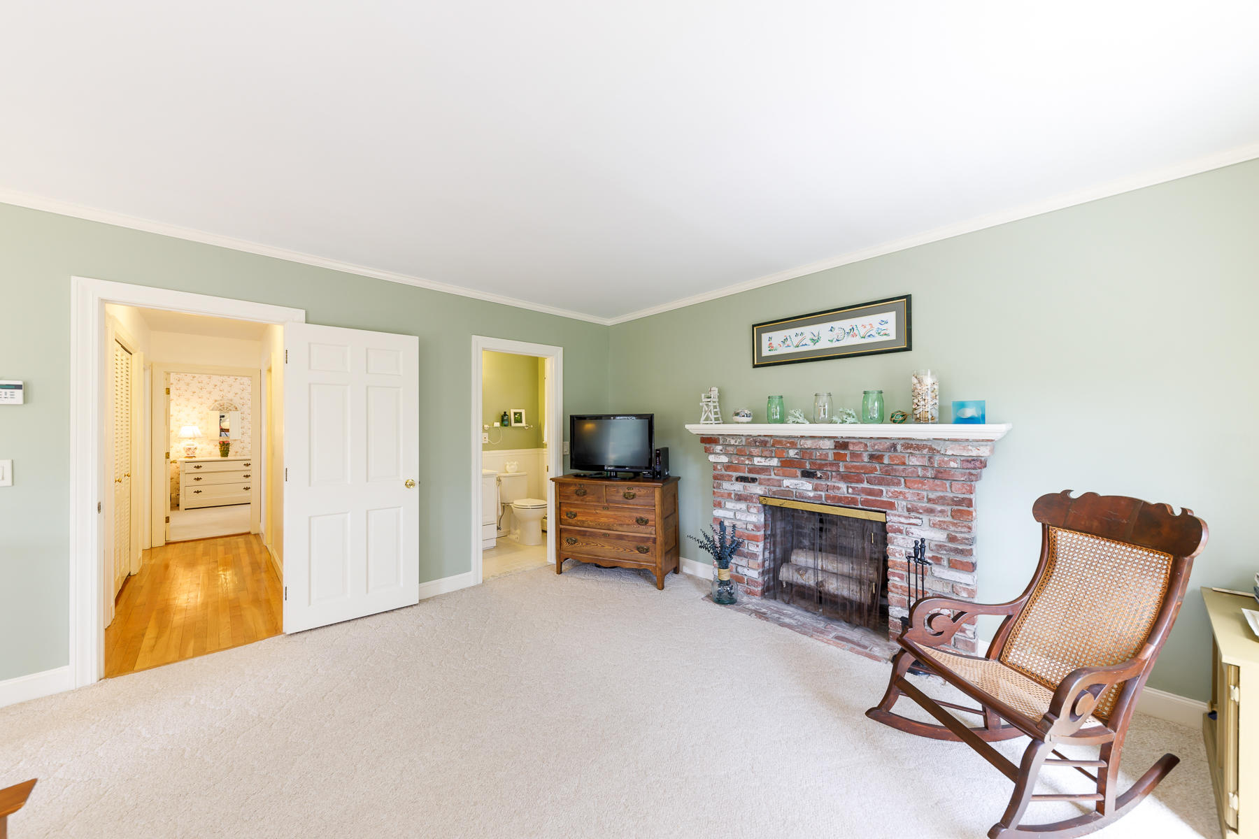 53 Partridge Path Chatham, MA 02633 - Photo 20 of 31 Master Bedroom Fireplace