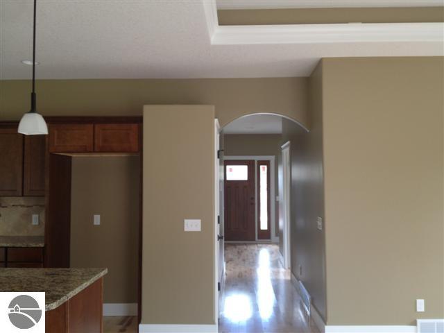 10738 Shrewbury Road Traverse City, MI 49684 - Photo 12 of 23 1739864-11.JPG