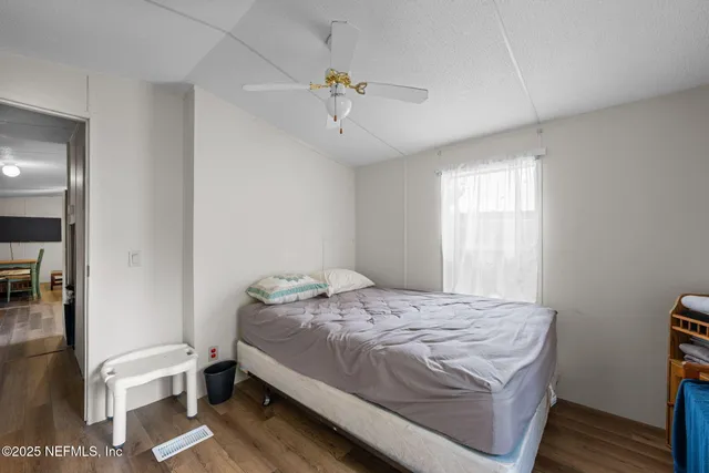 $197,000 | 162 Smith Lane, Satsuma, FL 32189