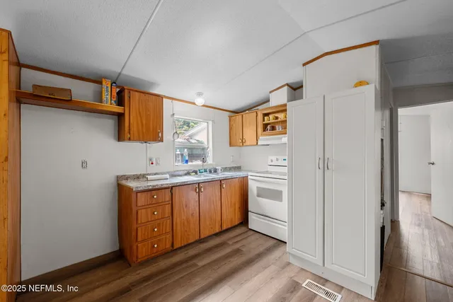 $197,000 | 162 Smith Lane, Satsuma, FL 32189