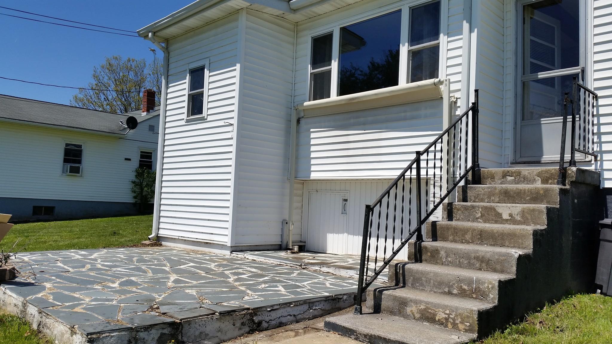 7474 Orchard Road Radford, VA 24141 - Photo 10 of 21 7474 9