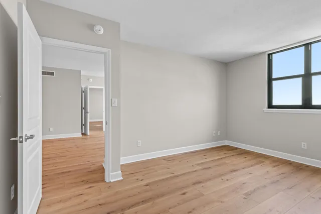 $339,000 | 300 South Duval Street, Unit 1511, Tallahassee, FL 32301