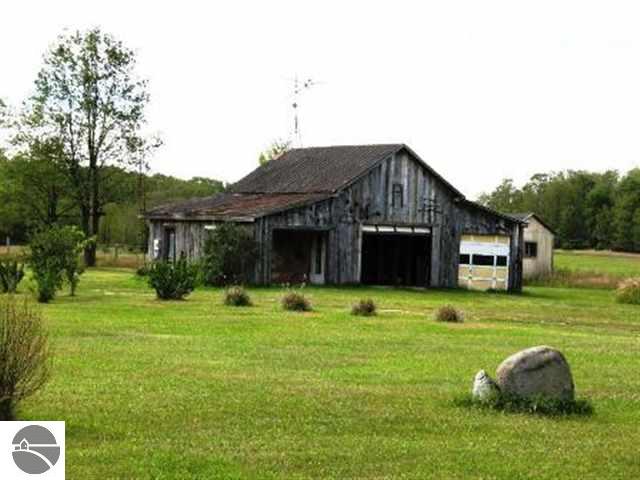 20217 13 Mile Road Copemish, MI 49625 - Photo 2 of 17 1800948-1.JPG