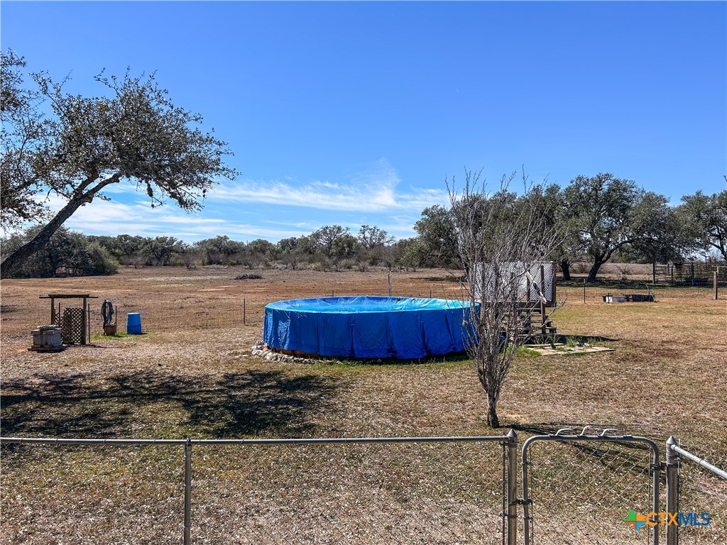 1174 Charco Road Beeville, TX 78102 - Photo 25 of 42