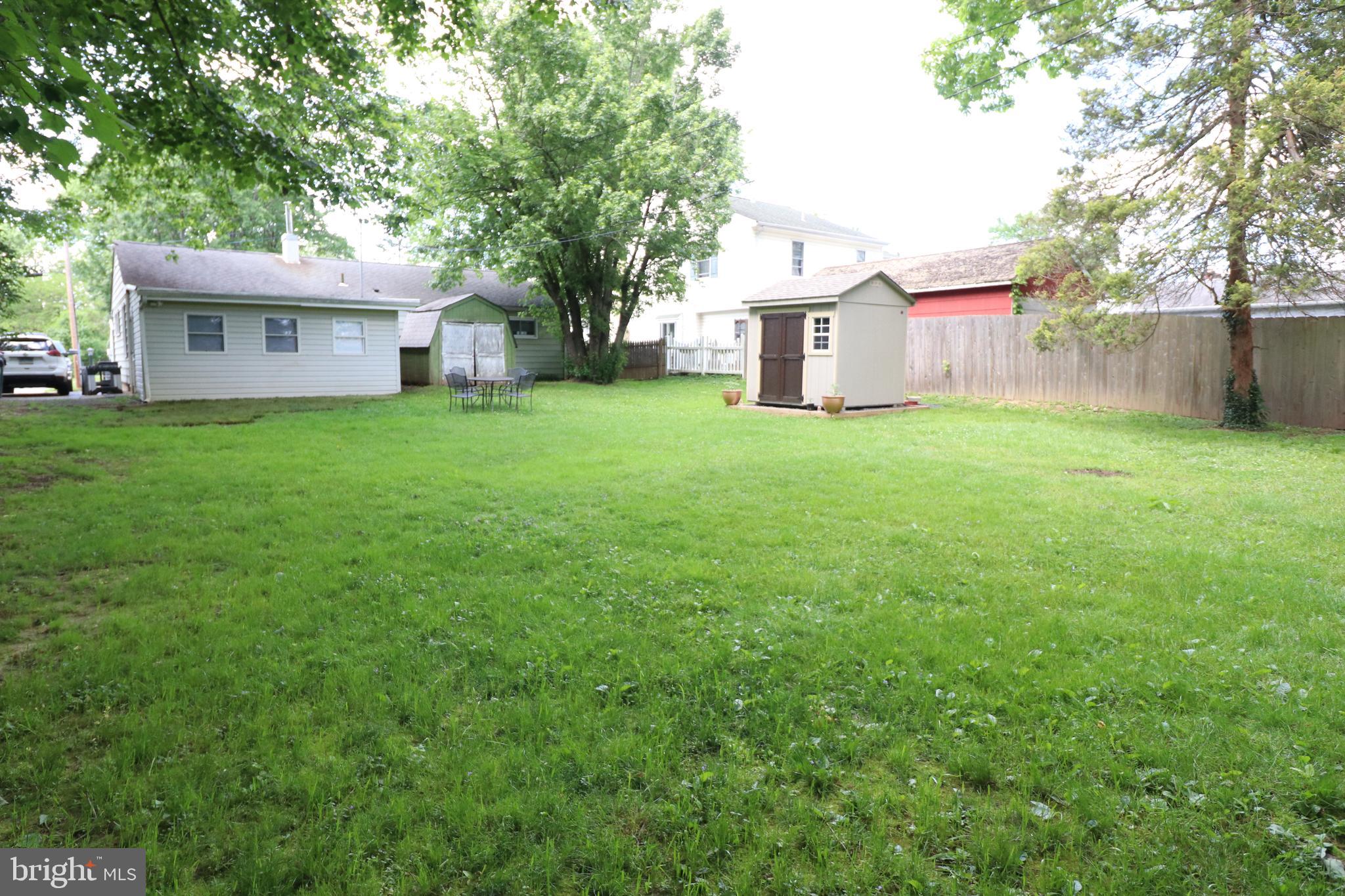1211 Thomson Road Abington, PA 19001 - Photo 31 of 31 Rear view