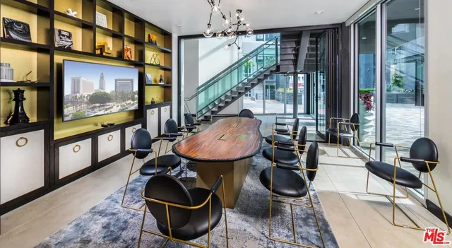 $3,492 | 950 East 3rd Street, Unit 4312, Los Angeles, CA 90013