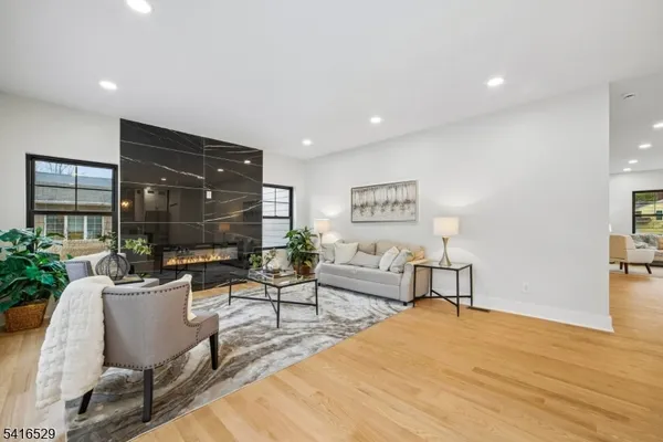 $1,995,000 | 111 North Summit Avenue, Chatham, NJ 07928