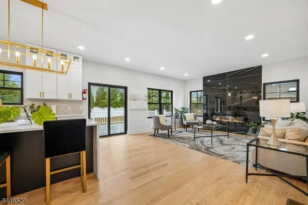 $1,995,000 | 111 North Summit Avenue, Chatham, NJ 07928