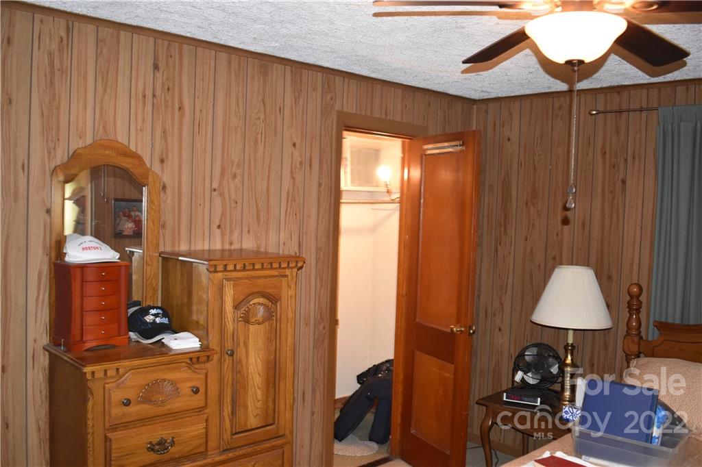 206 Goforth Road Marion, NC 28752 - Photo 19 of 40 Gallery Image 19