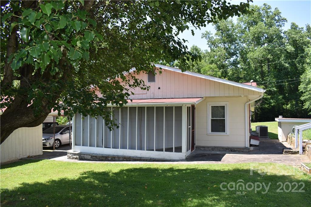 206 Goforth Road Marion, NC 28752 - Photo 28 of 40 Gallery Image 28