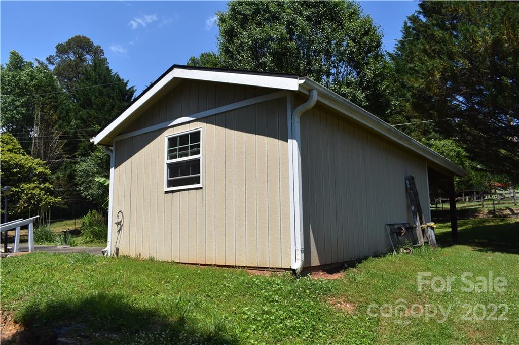 206 Goforth Road Marion, NC 28752 - Photo 33 of 40 Gallery Image 33