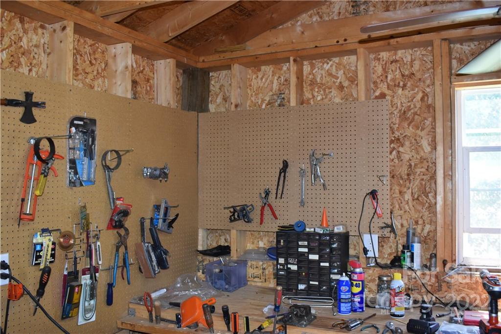 206 Goforth Road Marion, NC 28752 - Photo 35 of 40 Gallery Image 35