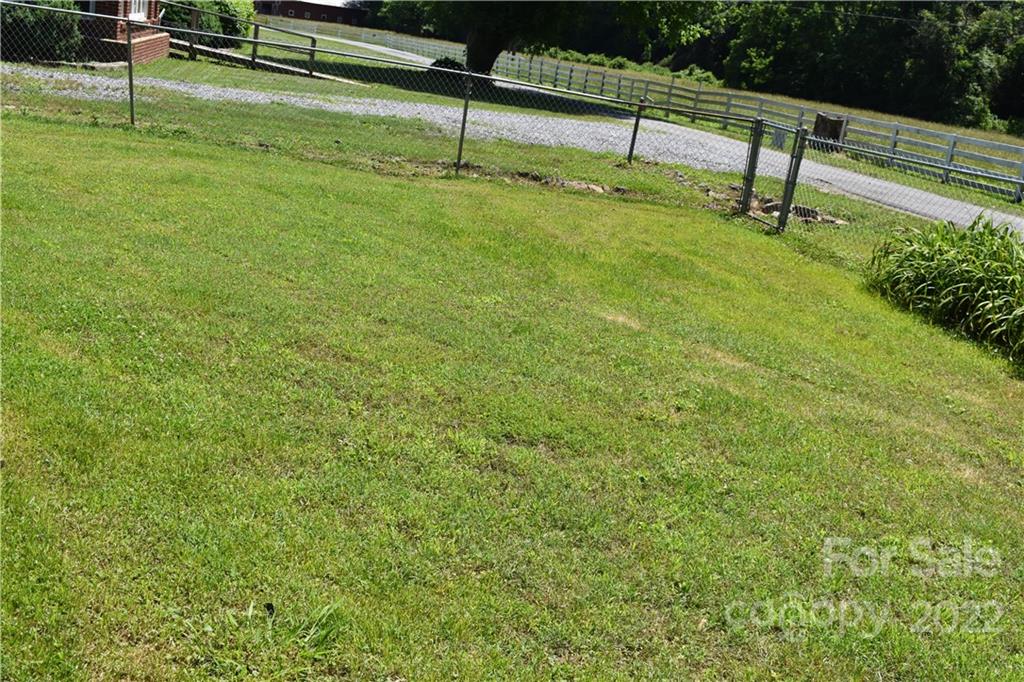 206 Goforth Road Marion, NC 28752 - Photo 36 of 40 Gallery Image 36