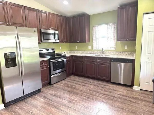 $2,600 | 14653 66th Street North, Loxahatchee, FL 33470