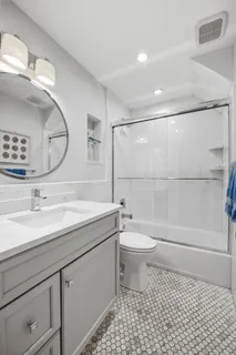 $269,000 | 111 Shore Court, Unit 305C, North Palm Beach, FL 33408