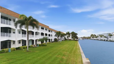 $269,000 | 111 Shore Court, Unit 305C, North Palm Beach, FL 33408