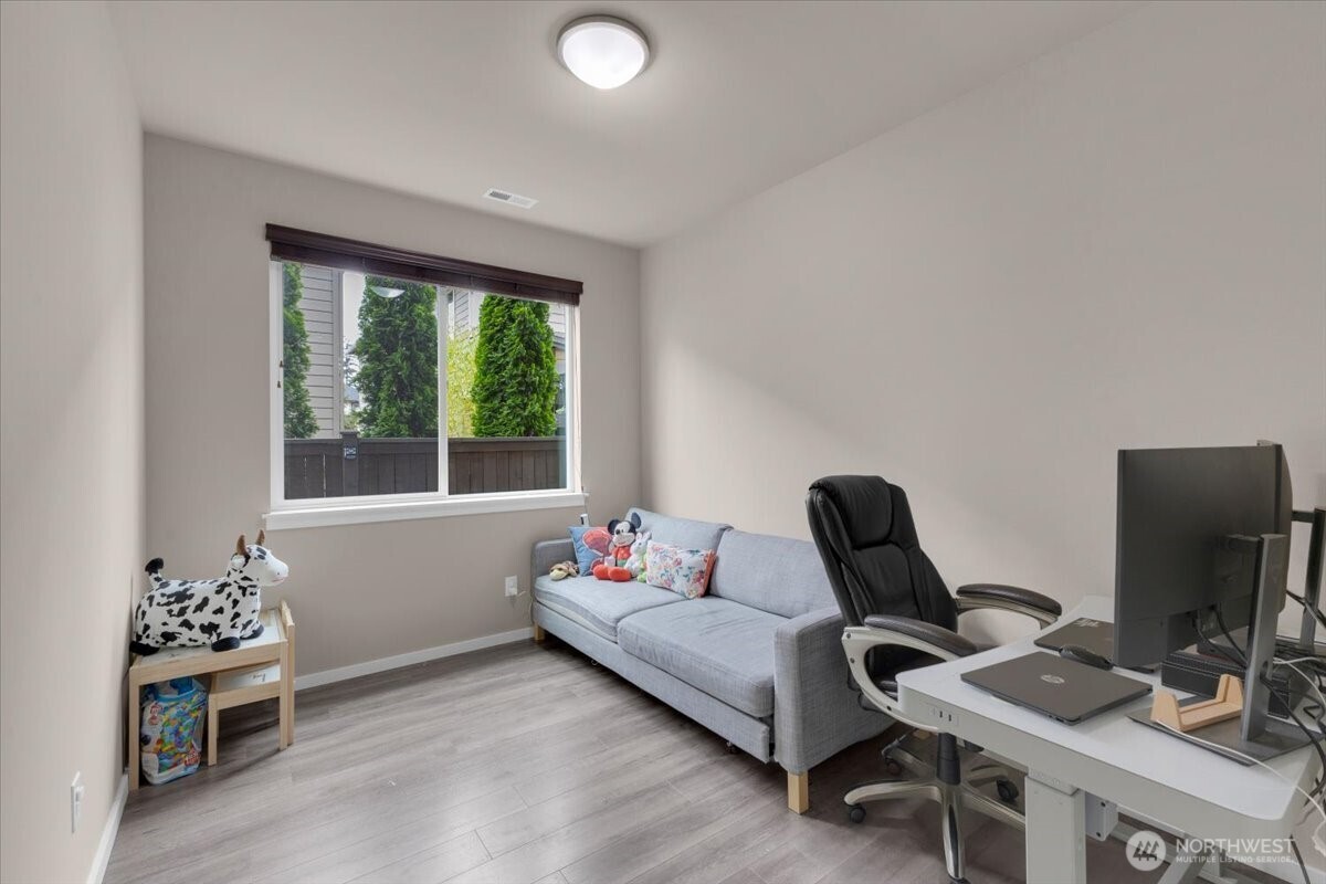 3907 168th Place Southeast Bothell, WA 98012 - Photo 13 of 35