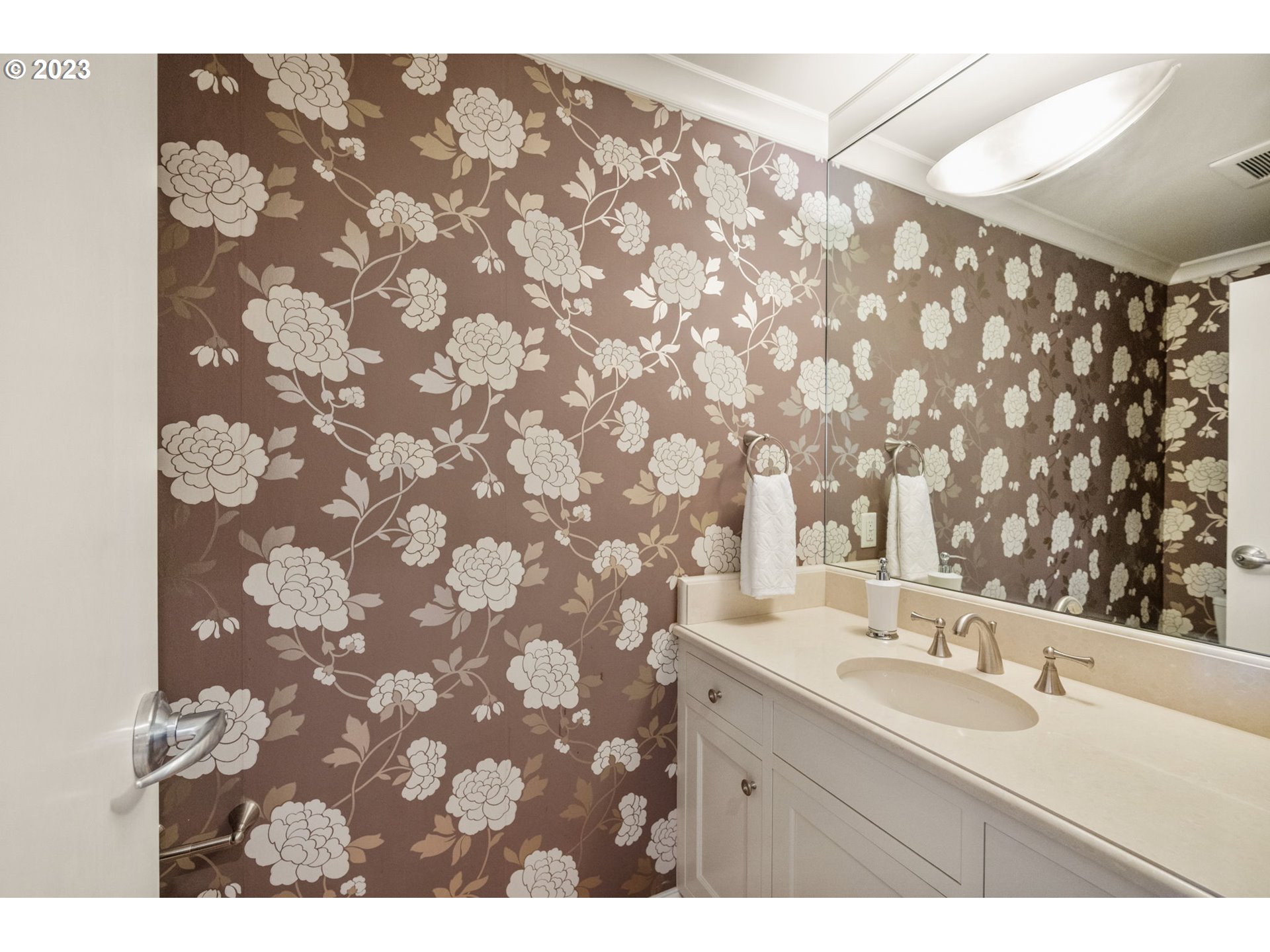 2351 Northwest Westover Road, Unit 904 Portland, OR 97210 - Photo 24 of 43 Gallery Image 24