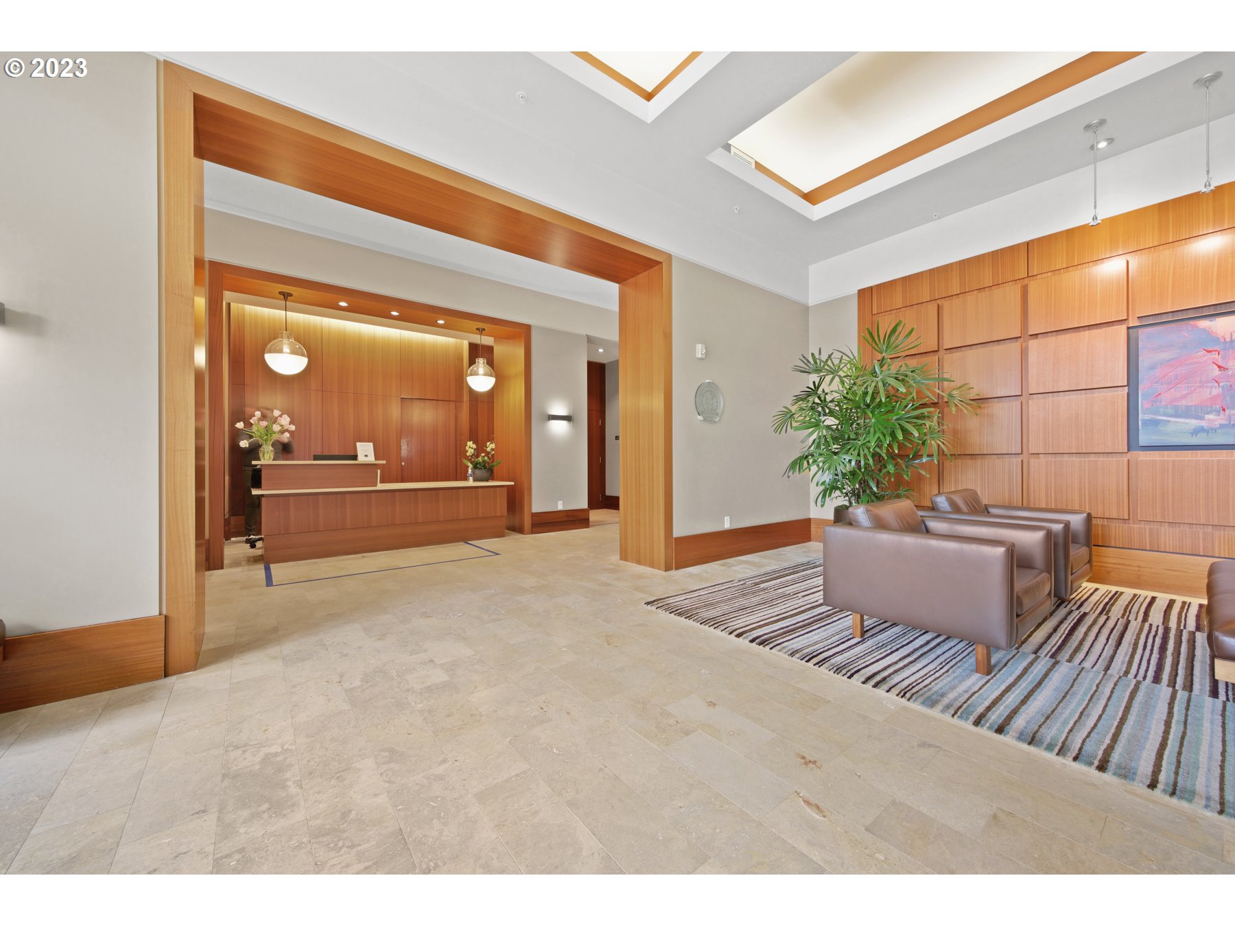 2351 Northwest Westover Road, Unit 904 Portland, OR 97210 - Photo 3 of 43 Gallery Image 3