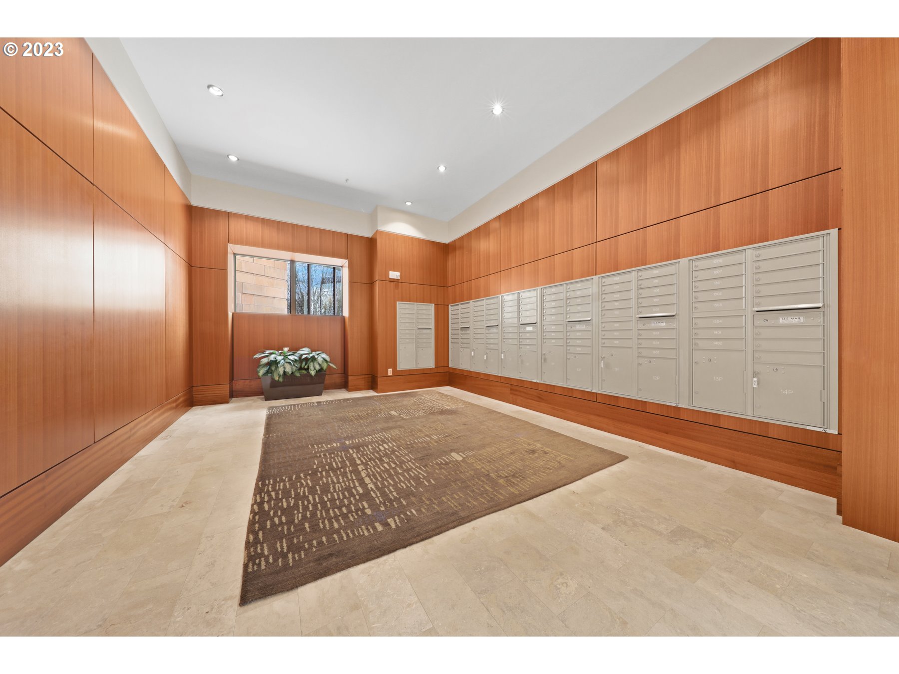 2351 Northwest Westover Road, Unit 904 Portland, OR 97210 - Photo 4 of 43 Gallery Image 4