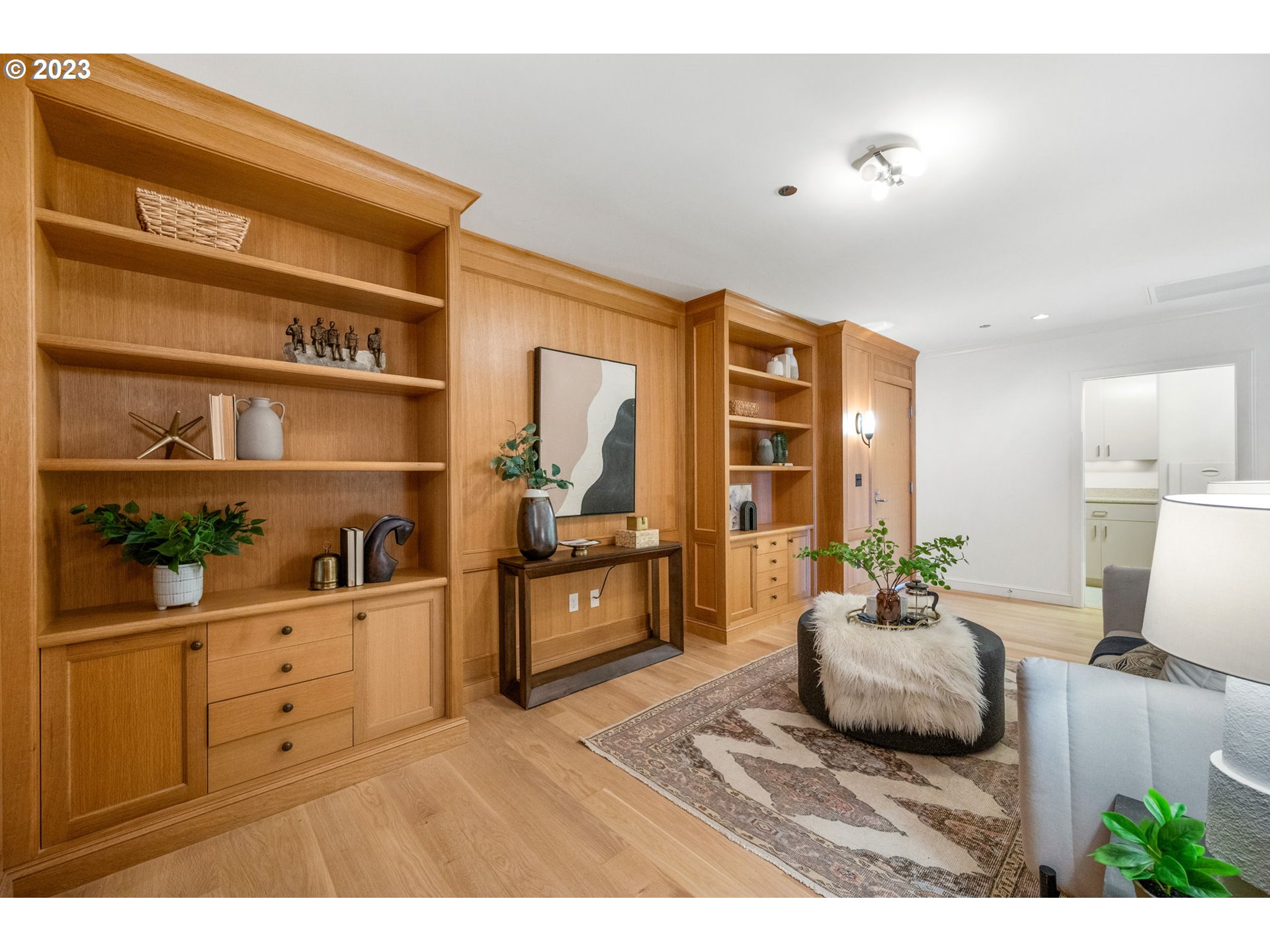2351 Northwest Westover Road, Unit 904 Portland, OR 97210 - Photo 8 of 43 Gallery Image 8