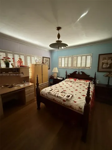 $889,000 | 2560 Southwest 22nd Avenue, Miami, FL 33133