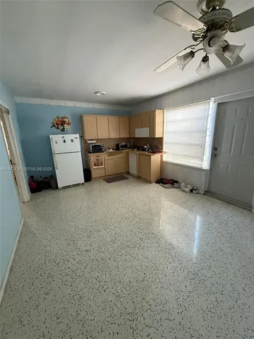 $889,000 | 2560 Southwest 22nd Avenue, Miami, FL 33133