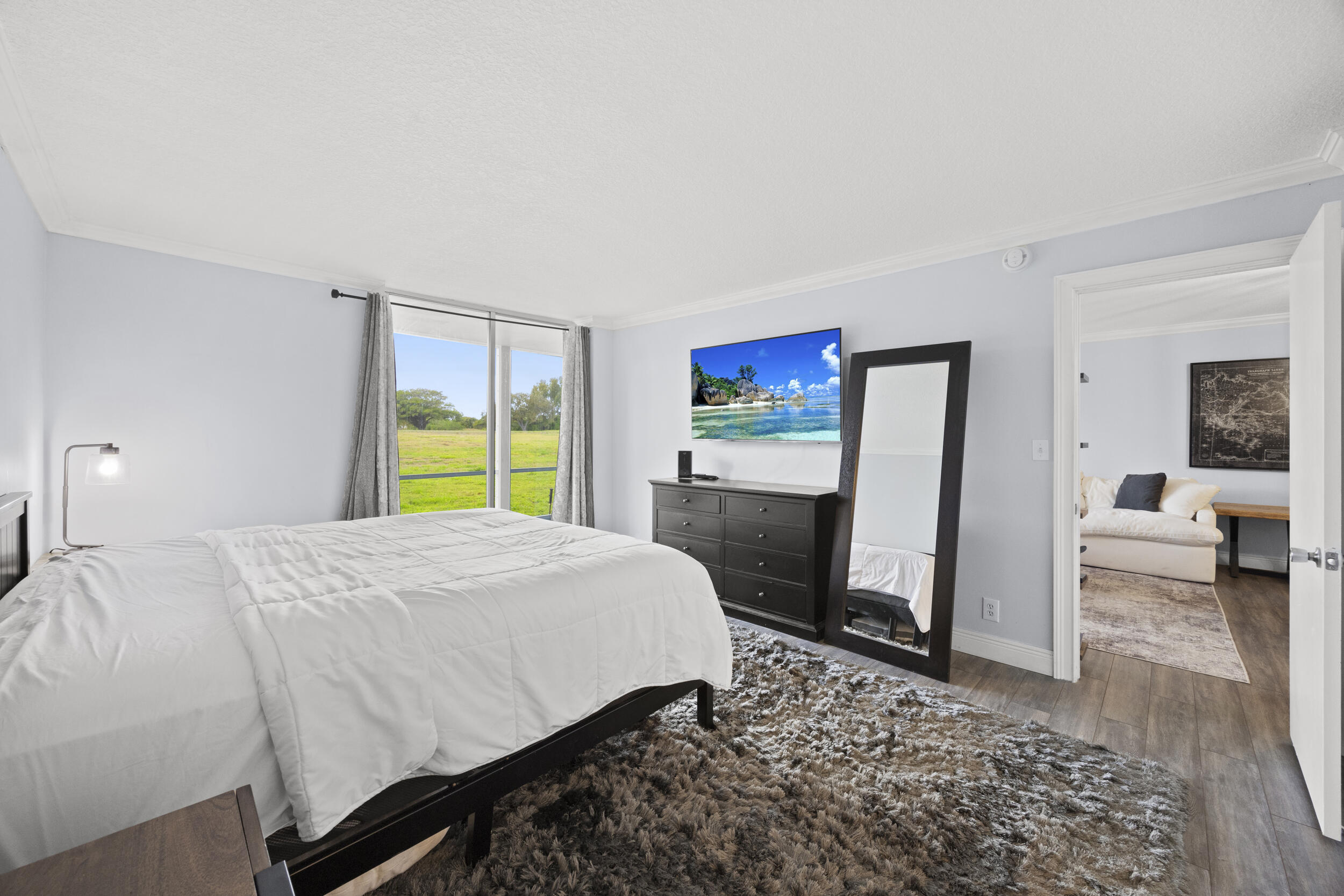 5301 Northwest 2nd Avenue, Unit 1010 Boca Raton, FL 33487 - Photo 19 of 35 Primary Bedroom