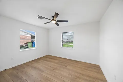$274,900 | 104 East Oak Street, Gunter, TX 75058