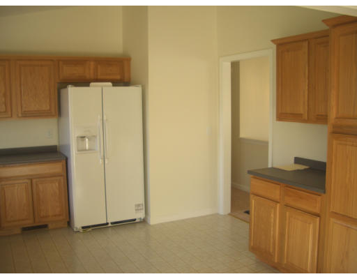 1595 Westover Road Chicopee, MA 01020 - Photo 3 of 11 Gallery Image 3