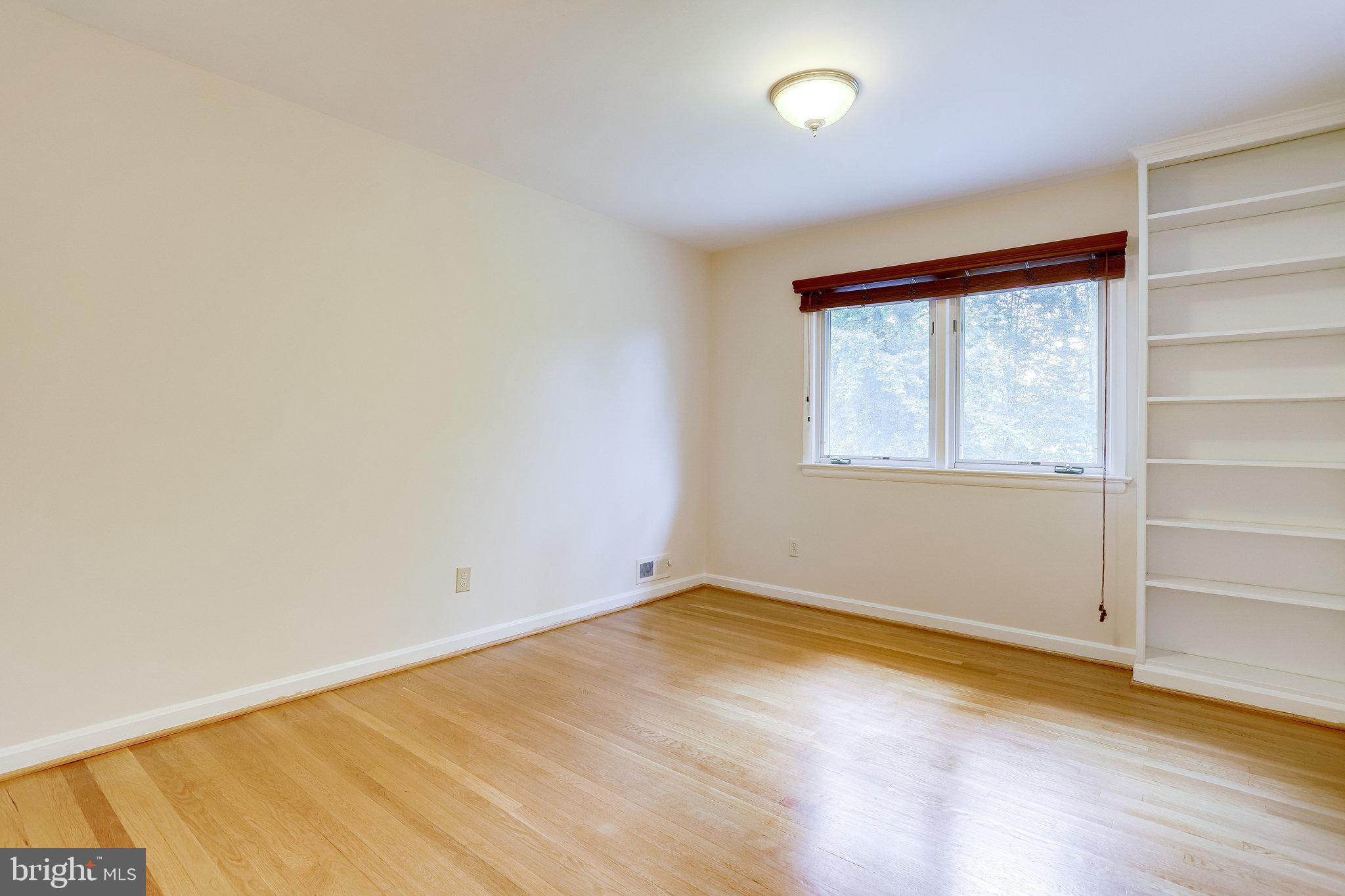 7329 Pinecastle Road Falls Church, VA 22043 - Photo 24 of 53