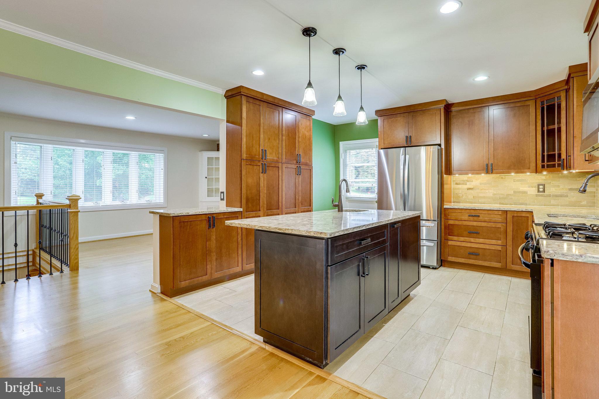 7329 Pinecastle Road Falls Church, VA 22043 - Photo 9 of 53