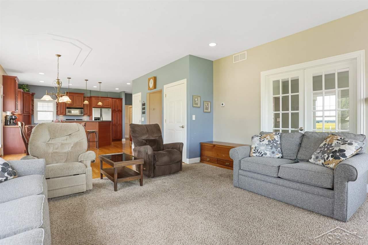 9433 Bender Road Frankenmuth, MI 48734 - Photo 17 of 72 50054874-16.JPG