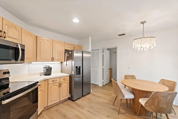 $9,500 | 137 Eagleton Court, Palm Beach Gardens, FL 33418