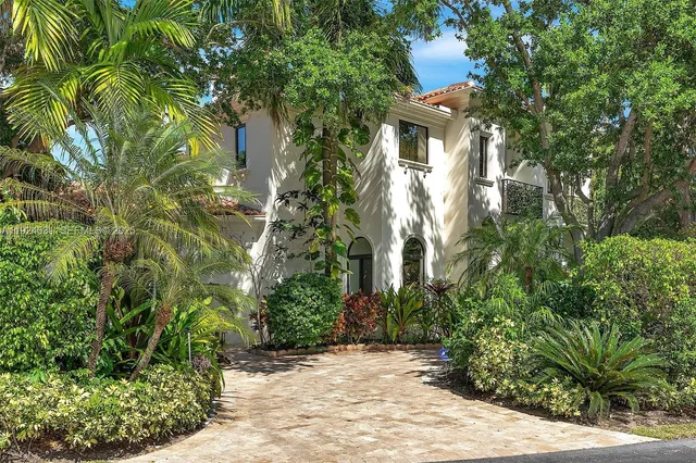 $8,000,000 | 4008 Sanctuary Lane, Boca Raton, FL 33431