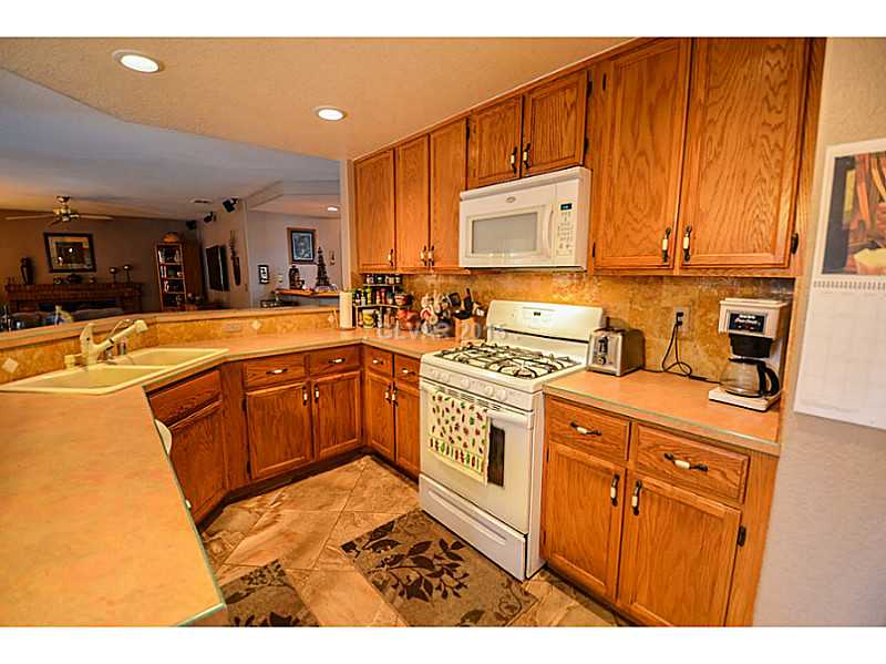 728 Rocky Trail Road Henderson, NV 89014 - Photo 7 of 34 Property Photo. Kitchen