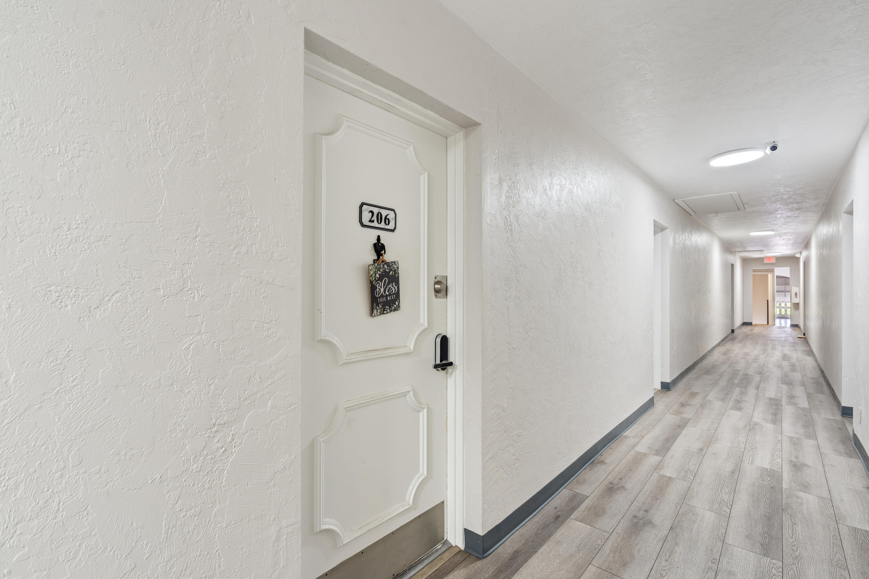 299 Southwest 7th Street, Unit 2060 Boca Raton, FL 33432 - Photo 15 of 18 04-299 SW 7th Street Unit 206 Boca Raton